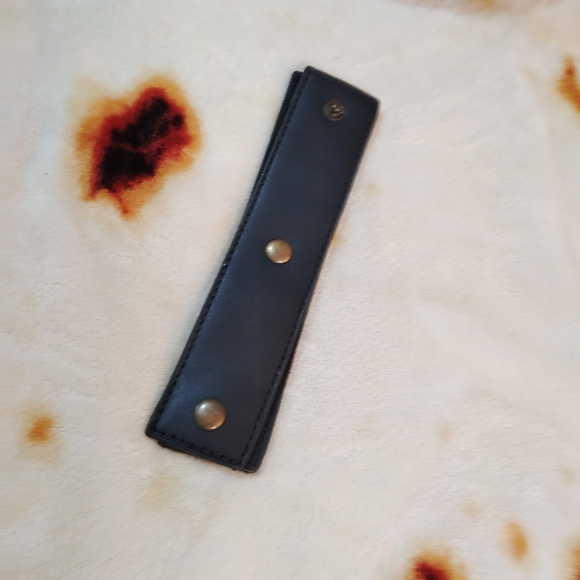 NWOT Amazon Steampunk Black and Brass Adjustable Strap Bikercore Gothic Bag - Picture 7 of 12